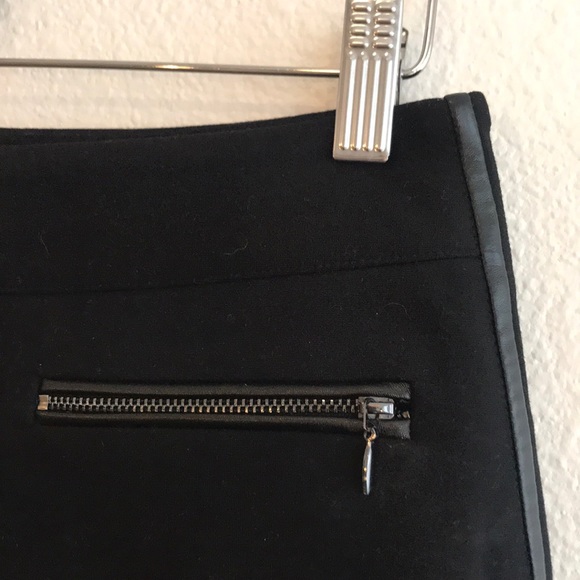 WHBM Black Ponte Work Skirt w/ faux Leather Piping - Picture 3 of 7